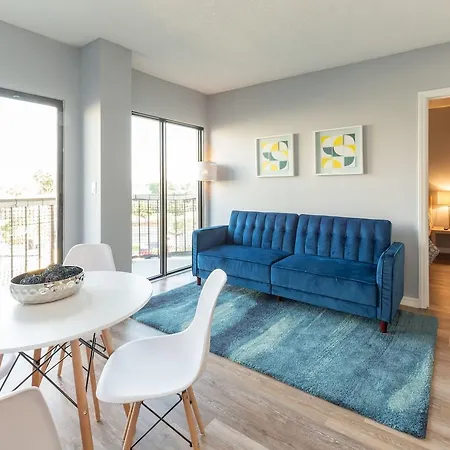 Modern Equipped Apt Best Location!